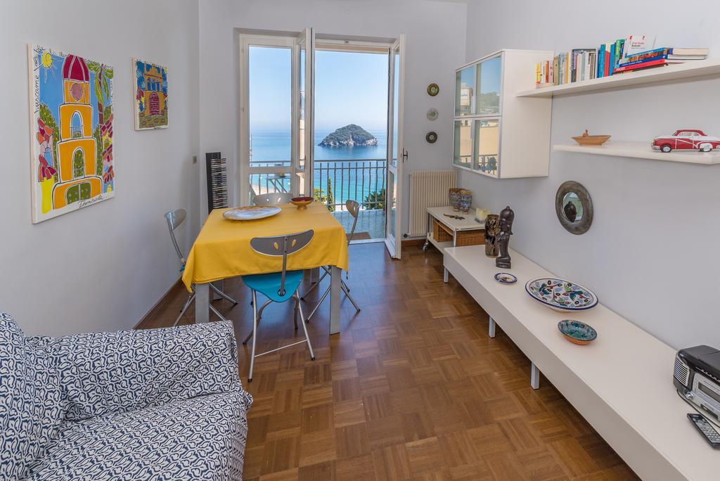 Golfo Dell'Isola Appartamento Spotorno Exterior photo